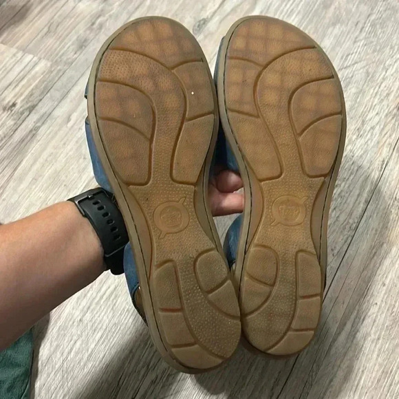 Born Woman's Kibbee Flat Sandals Navy Size:11 - Picture 5 of 8